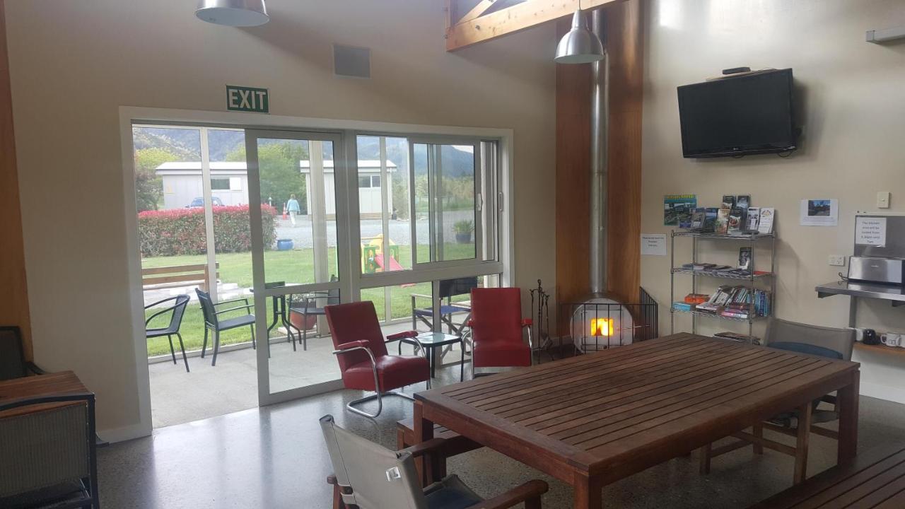 Murchison Motorhome Park エクステリア 写真